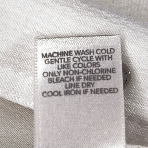 Large Christopher And Banks White Stretch Top Snap Button Closure 3/4 Sleeve - Picture 13 of 13